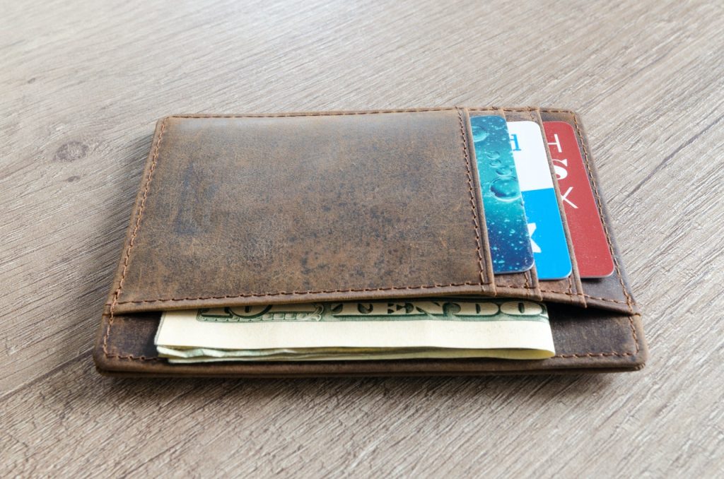 Keep your EDC gear on your wallet